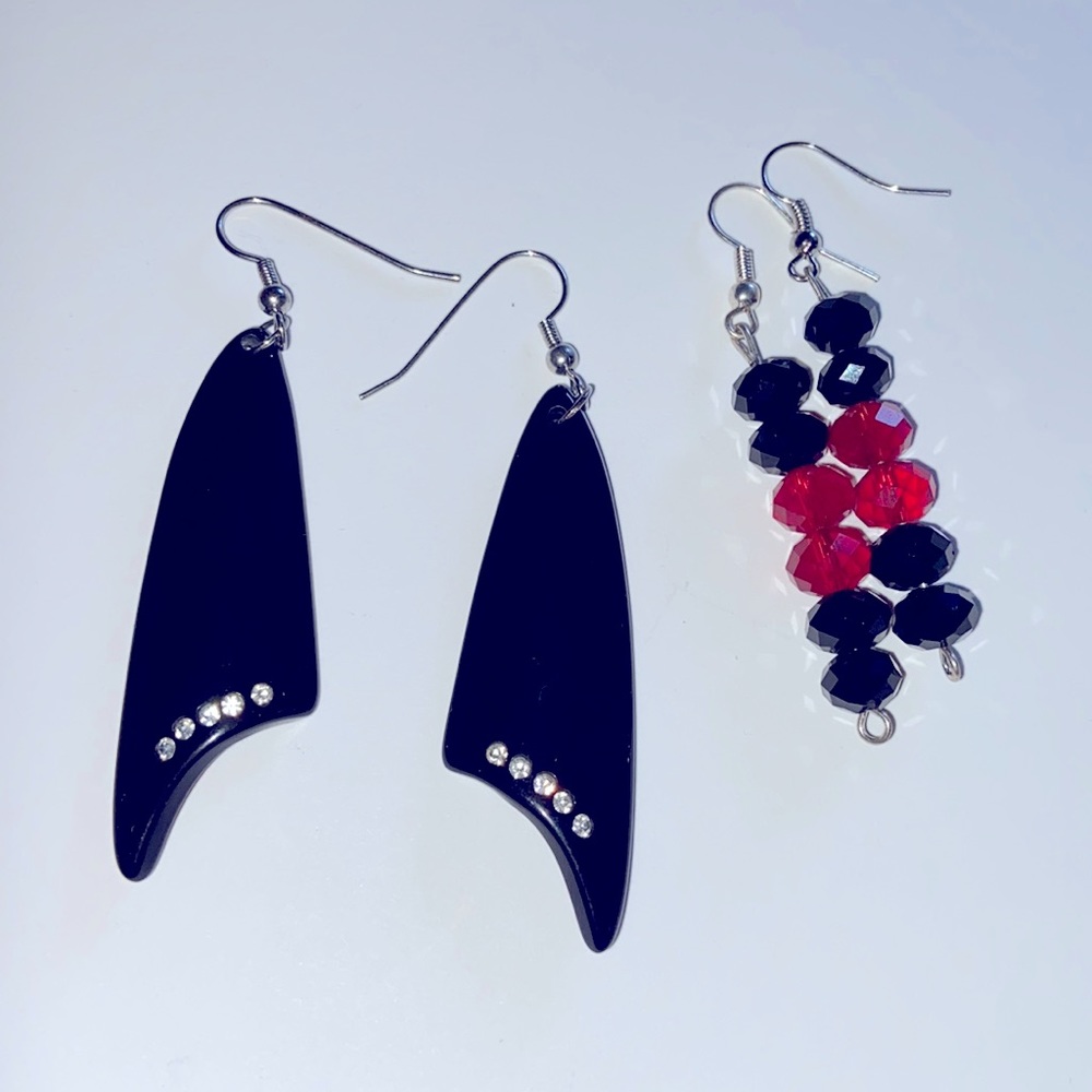 two pair hanging earrings